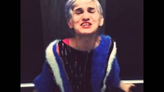 Download Lagu Eu preciso de férias \ MP3