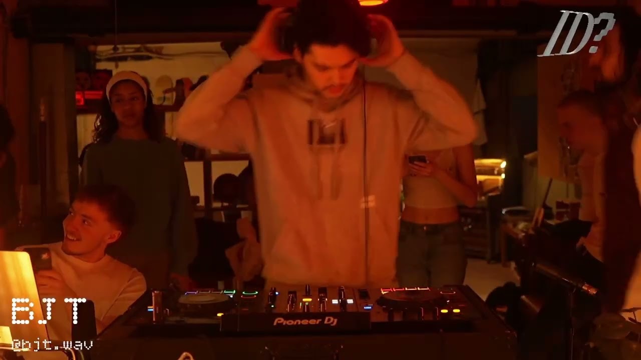 ID? - BJT