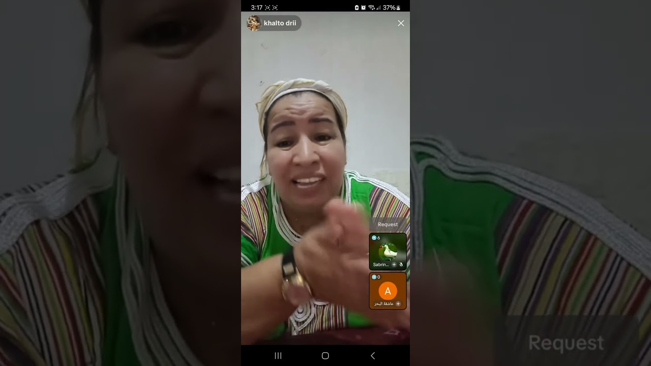 بابا لاح ماما   لزنقة كدير😭 ليكوش  بكينا معها اكتر قصة مؤثرة اليوم🥹 جبت الاوروبا صدق ولد الحرام 👹