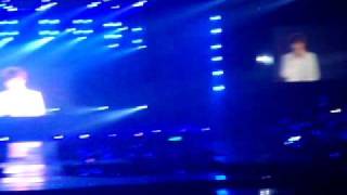 [Fancam] Super Show 2 - Kyuhyun solo 7 years of love [Part 2]