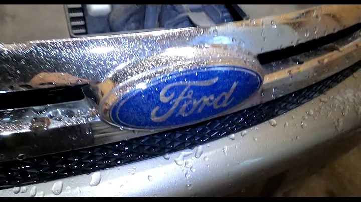 Hur man byter remmen på en 2008 Ford Focus