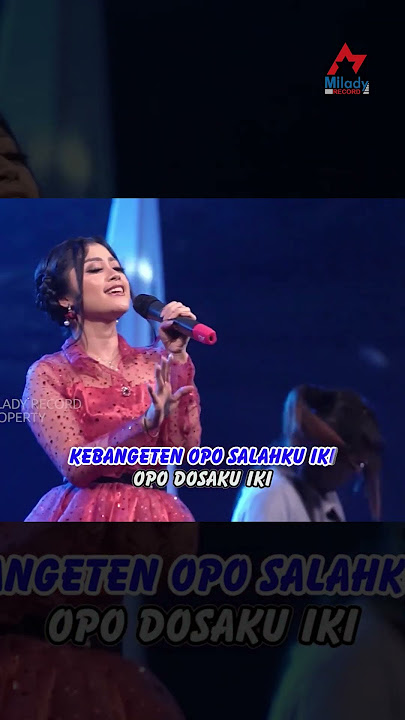 Kalung Emas - Vivi Artika #dangdutjawatimur #viviartika #livedangdut