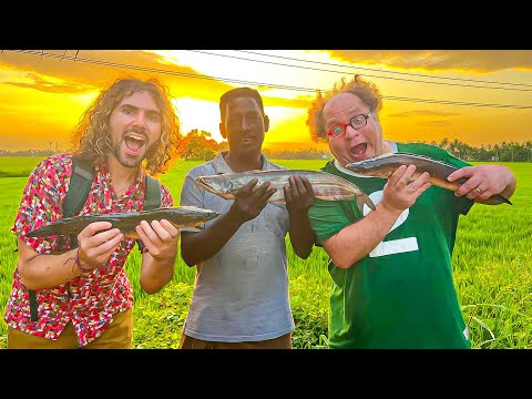 Seafood & Street Food in Kerala 🐟🍌 | Bral Fish to Fried Bananas