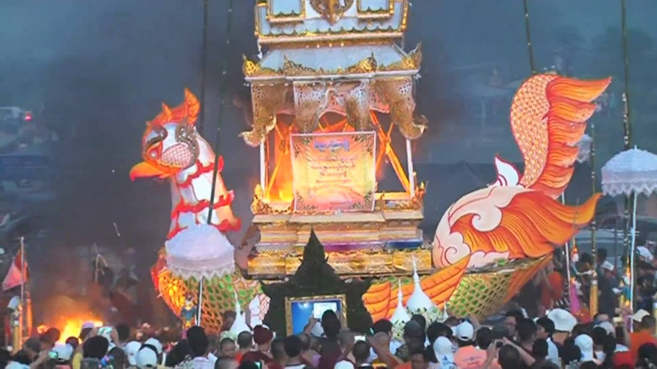 Khuwa Yee Noan's Funeral 12 - งานฌาปนกิจศพ พระครูบายี่นวน ๑๒ เมีองเชียงตุง