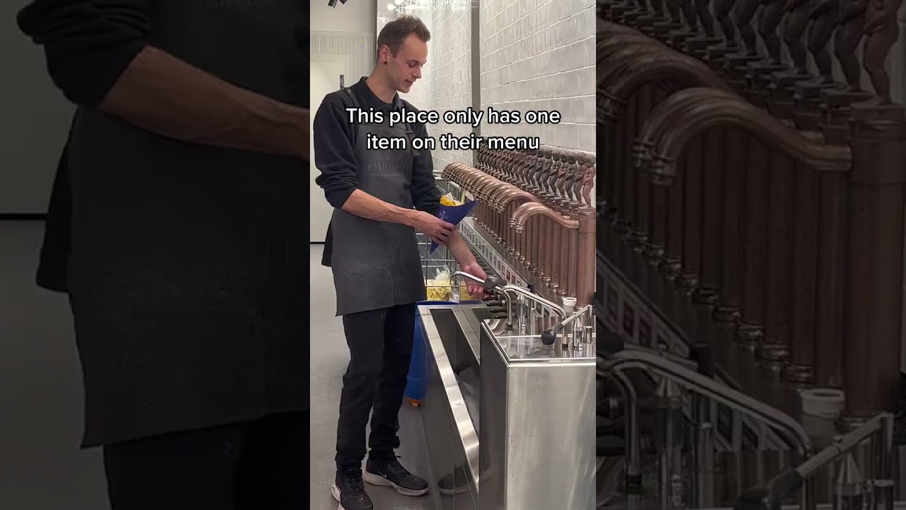 manneken pis in Amsterdam