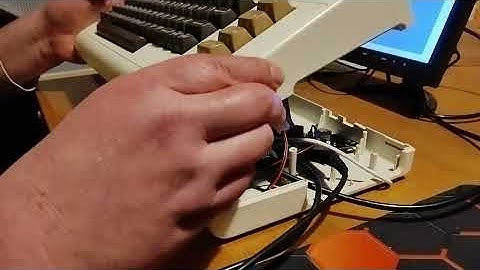 The Vic20 (C64) Maxi conversion to BMC64 without soldering and easy back to original state 