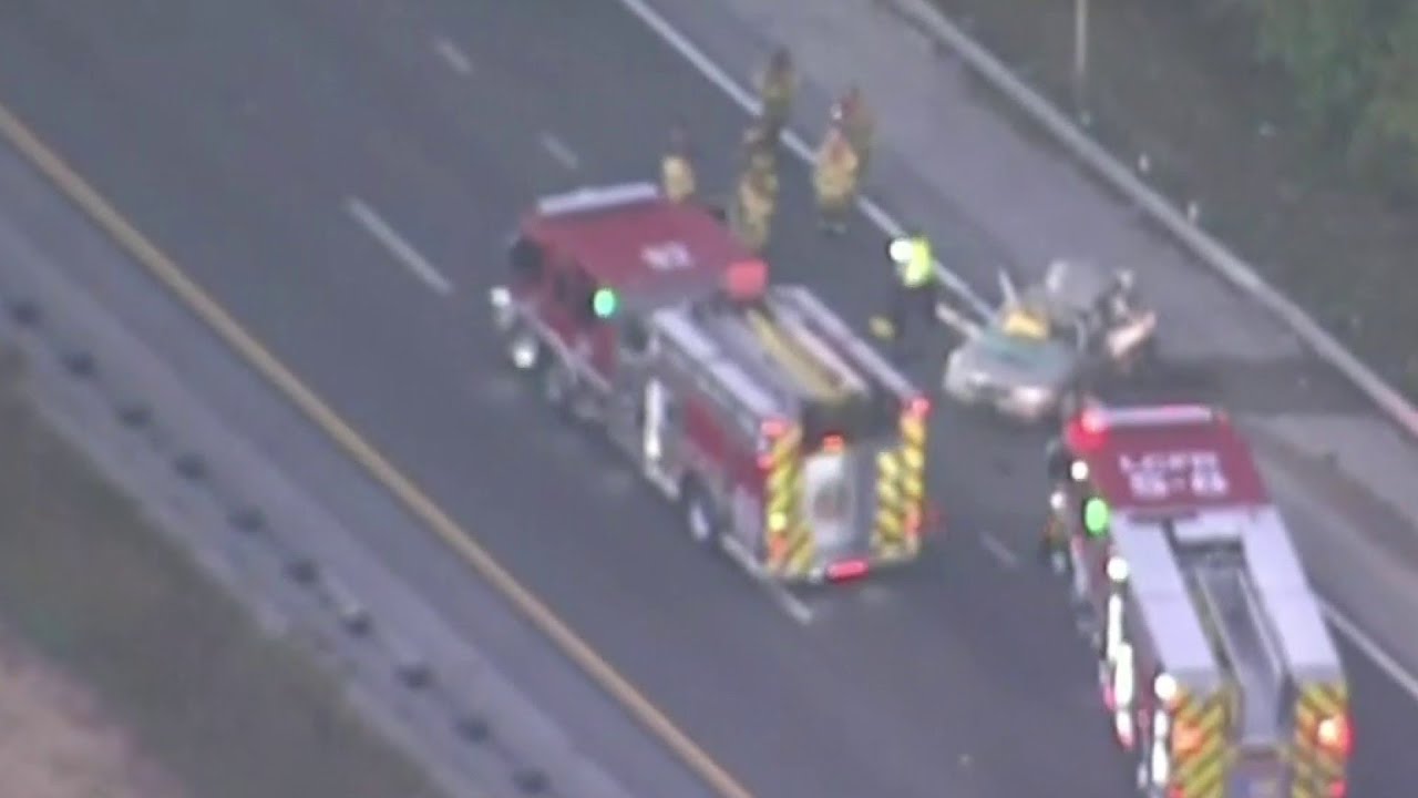 Fatal crash closes Florida Turnpike in Lake County - YouTube