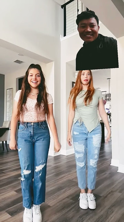takitaki#trending #dance #twins #sister #videos #shorts 😍😍