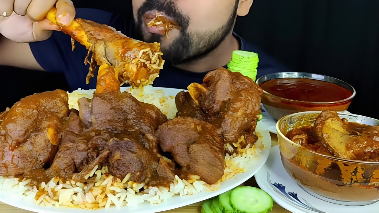 EATING ASMR MASALA HUG MUTTON CURRY, DESI CHICKEN POTA, EXTRA GRAVY, RICE, Salad 