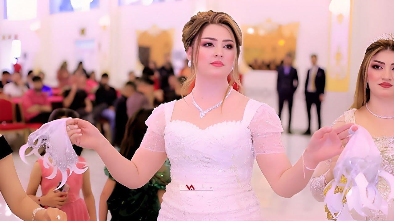 الفنان شاكر حلو و شاكر خليل حفلة زفاف حمو و سهام  في قاعة خملين ملكية شنكال جزء 2