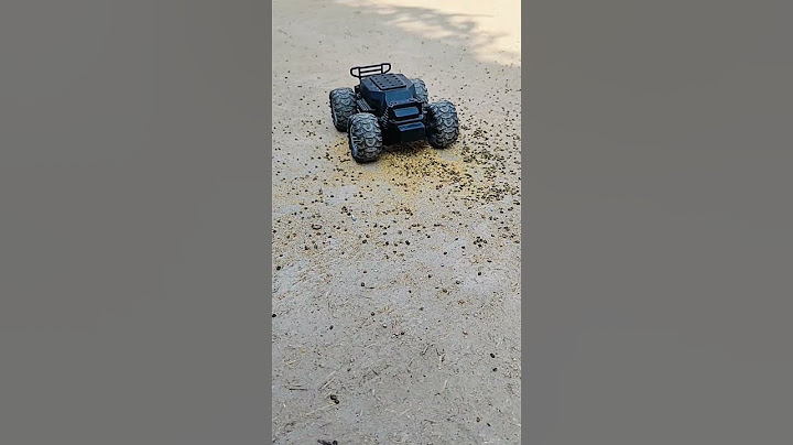 These tiny RC car are proving size really doesn't matter! 🤣🔥I 🎥:  #rc #bikes #racing