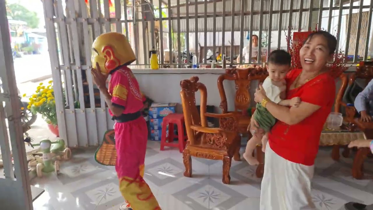 Múa lân 28 tết âm lịch 2025!