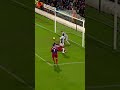 Kluivert 🤝 Woltemade - Two memorable flicks, 21 years apart 🪄 #newcastle #football