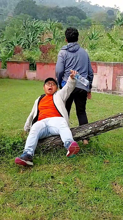 salah nyender #funny #comedy #ngakak #seharianlucu #lucu #hiburansegar #memes #prank