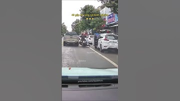 49 gặp 50 cùng rút kinh nghiệm 😂 #giaothong #antoangiaothong #laixeantoan #luatgiaothong #nghean