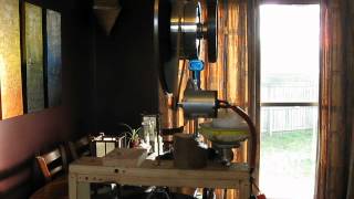 Tin can Stirling cycle model engine/ generator.