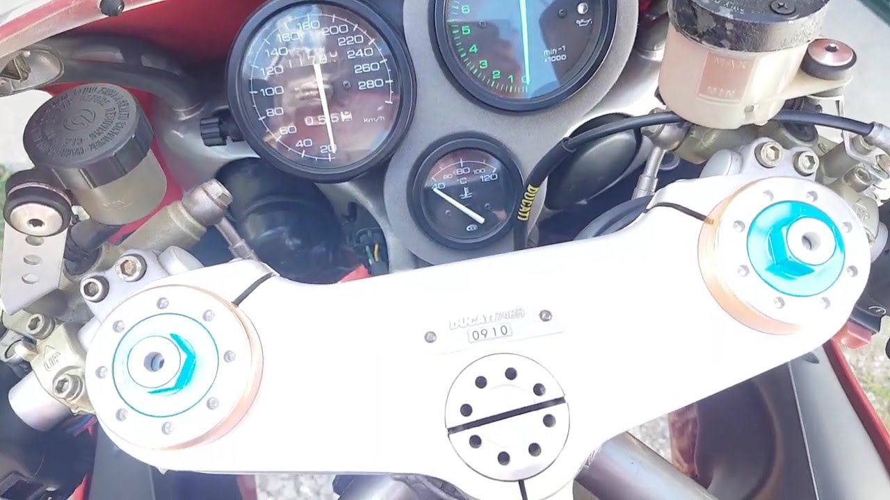 Ducati 748 R with full Termignoni Racing exhaust,  details