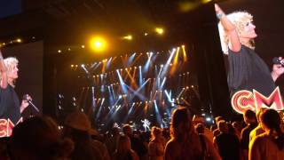 Little BIg Town - Day Drinking (Live CMA Fest 2016)