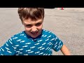 Milo On A Mission Episode 2 - Milo and Coco in Canada (Clifton Hill Niagara Falls)