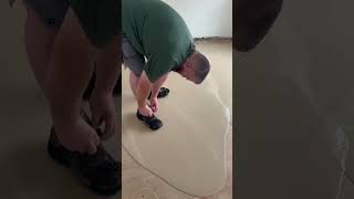 💯🔥 Installing LVT flooring 🙌🏻#howto #diy #tips #teirnanmccorkell #stockport