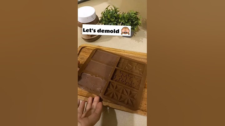 Tried chocolate mold with nuttela🍫 #shorts #viralshort #shortsfeed #chocolatelover #chocolate #fypシ