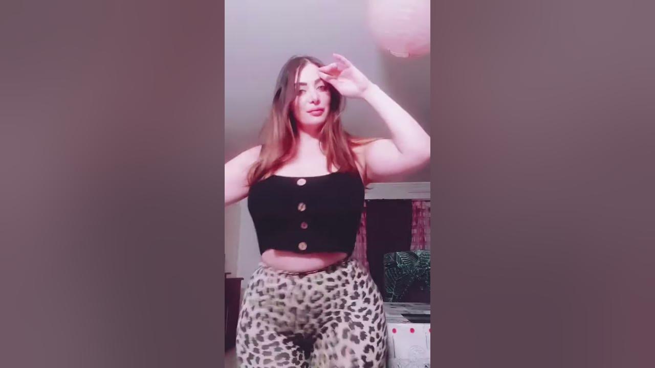 رقص خليجي خراااافي 🍑🔥🔥😍😍 - YouTube