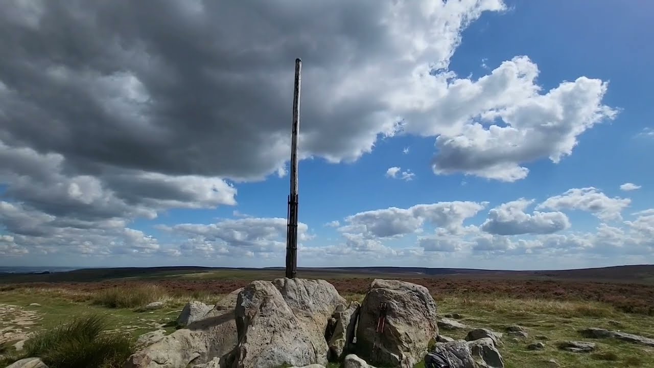 Ethel Challenge 2022 - Stanage Pole. Ethel 22. 73 Ethels to go. Peak District National Park.