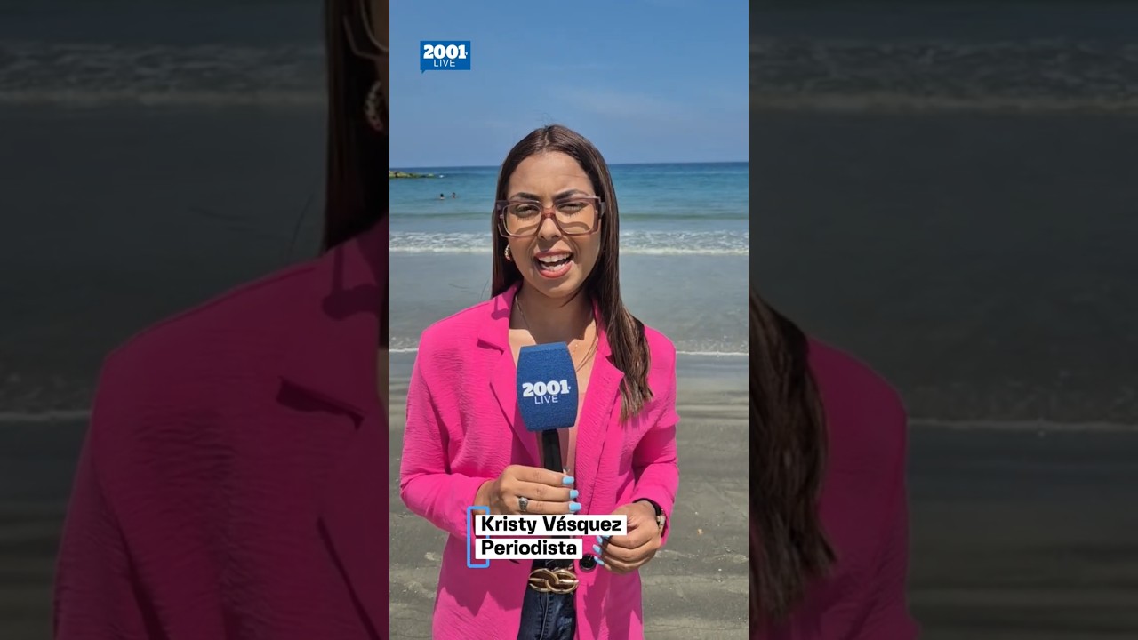 Turistas disfrutan de Playa Coral, luego del doble terremoto que afectó a La Guaira