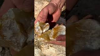anisotropic gemstones #quartz #gemstones #gold