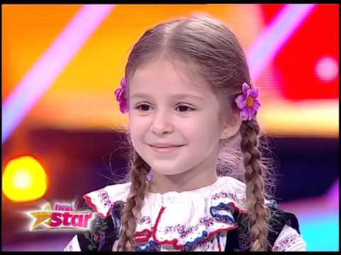 Prezentare: Alexandra Miclăuș a urcat împreună cu familia pe scena ”Next Star”