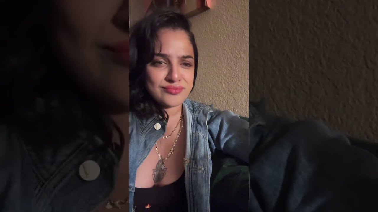 بث بسمة السعودية  كامل : تسولف عن الجنس مع الأمريكان  و عن  متعة الخلفي لما تسكر