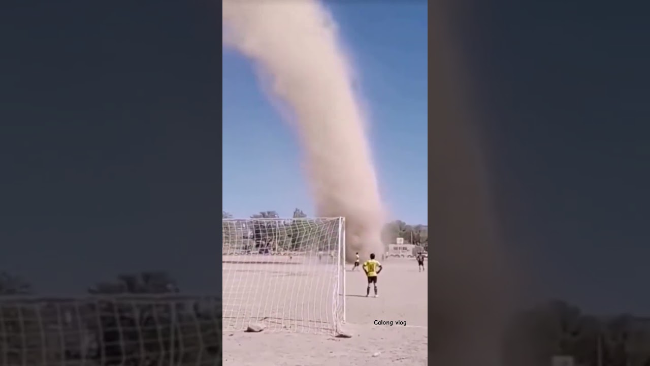 Cơn lốc ghé thăm 