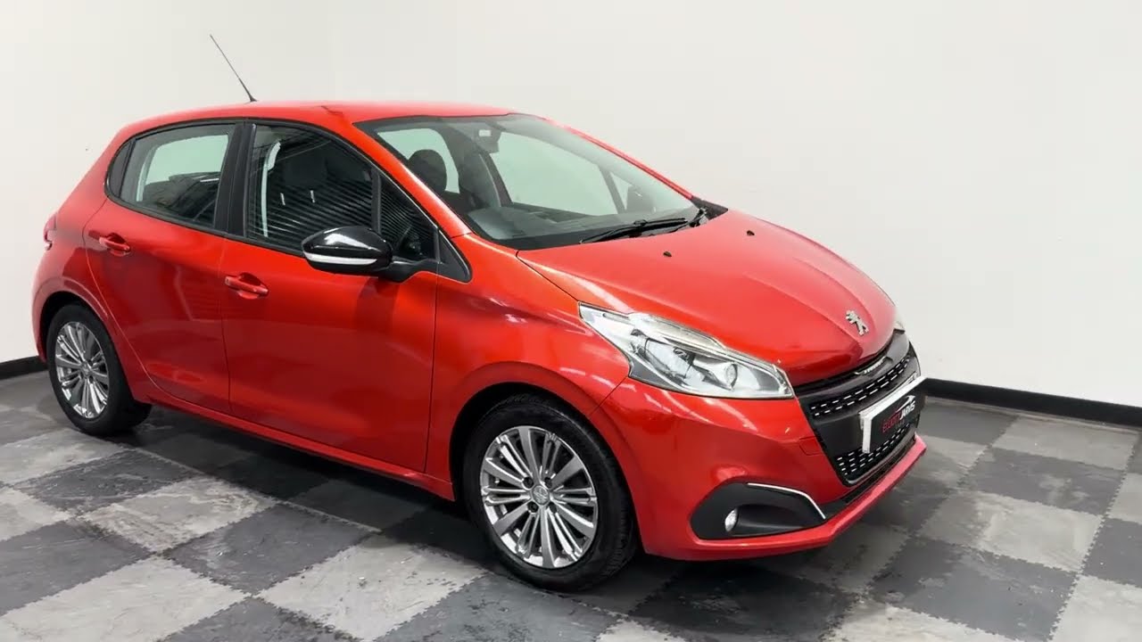 Peugeot 208 YH65VZG - YouTube