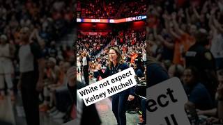 Stephanie White Didn’t Expect THIS From Kelsey Mitchell 👀 #WNBA 🔥 #IndianaFever 🚨 #KelseyMitchell 👀