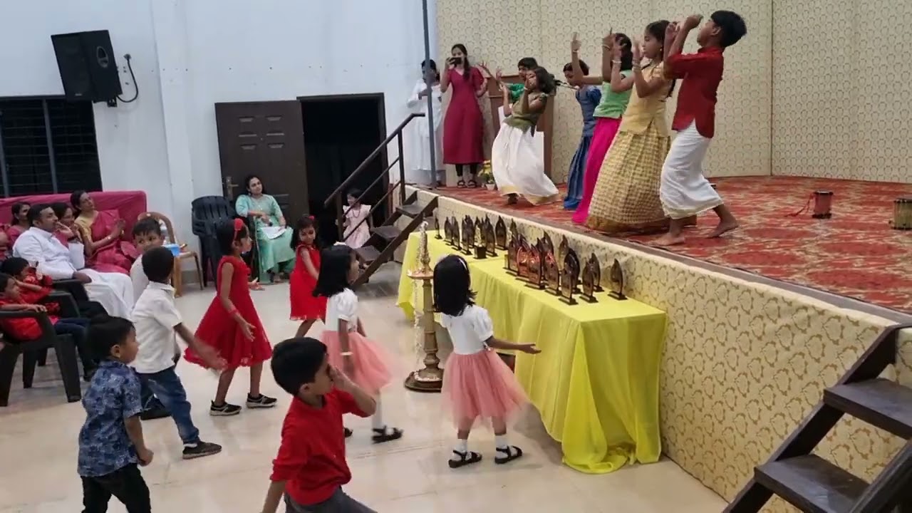 ഓഡിയൻസ് ഒരു രക്ഷയില്ല.  ചങ്ക്. ചക്ക്.ച്ച