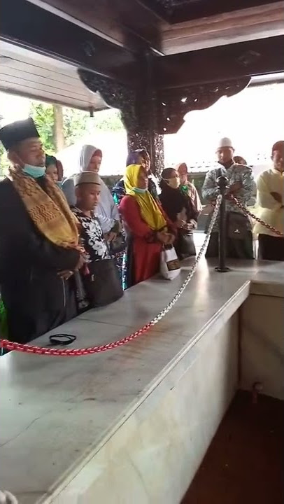 kejadian aneh di lubang buaya 😯