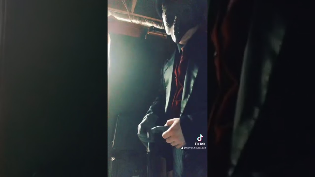 Guarda “Hear me, ash.” TMD #horrortube #Plaguedoctor #ashwilliams #cosplay #evildead #cosplayer #shorts su YouTube Guarda “Hear me, ash.” TMD #horrortube #Plaguedoctor #ashwilliams #cosplay #evildead #cosplayer #shorts su YouTube