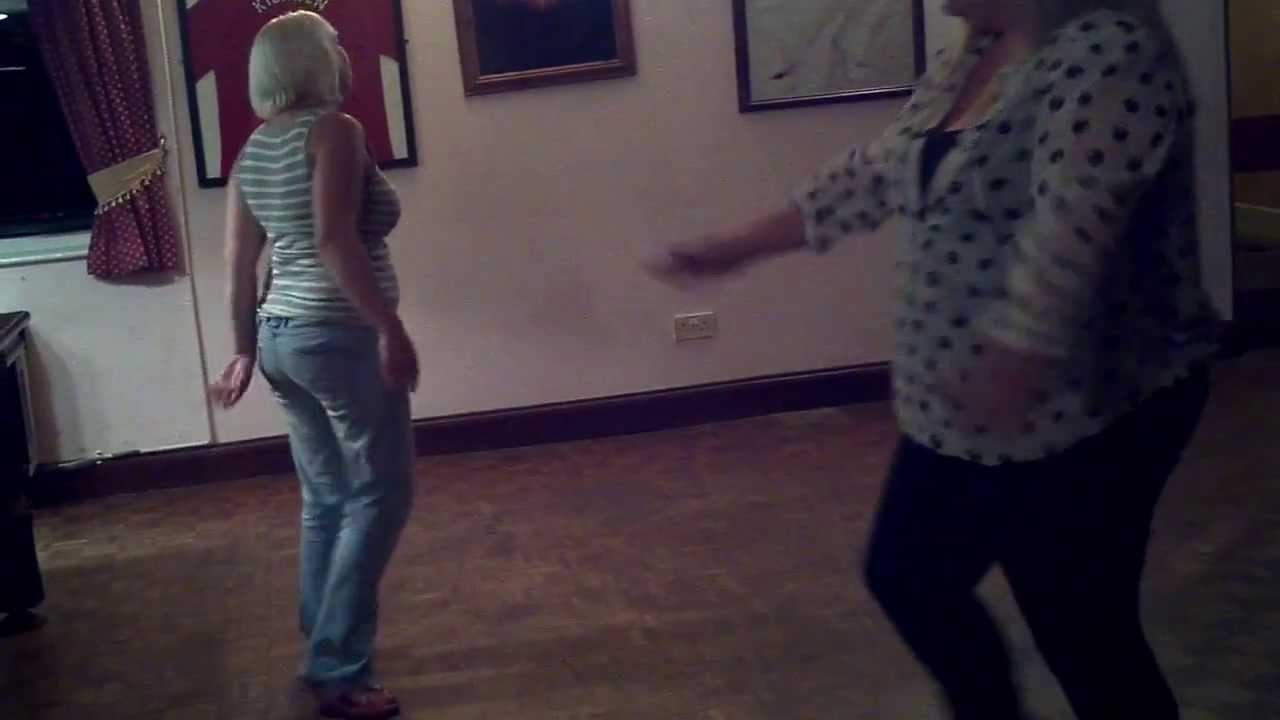 Girls Acting Stupid When Drunk YouTube girls-acting-stupid-when-drunk-youtube