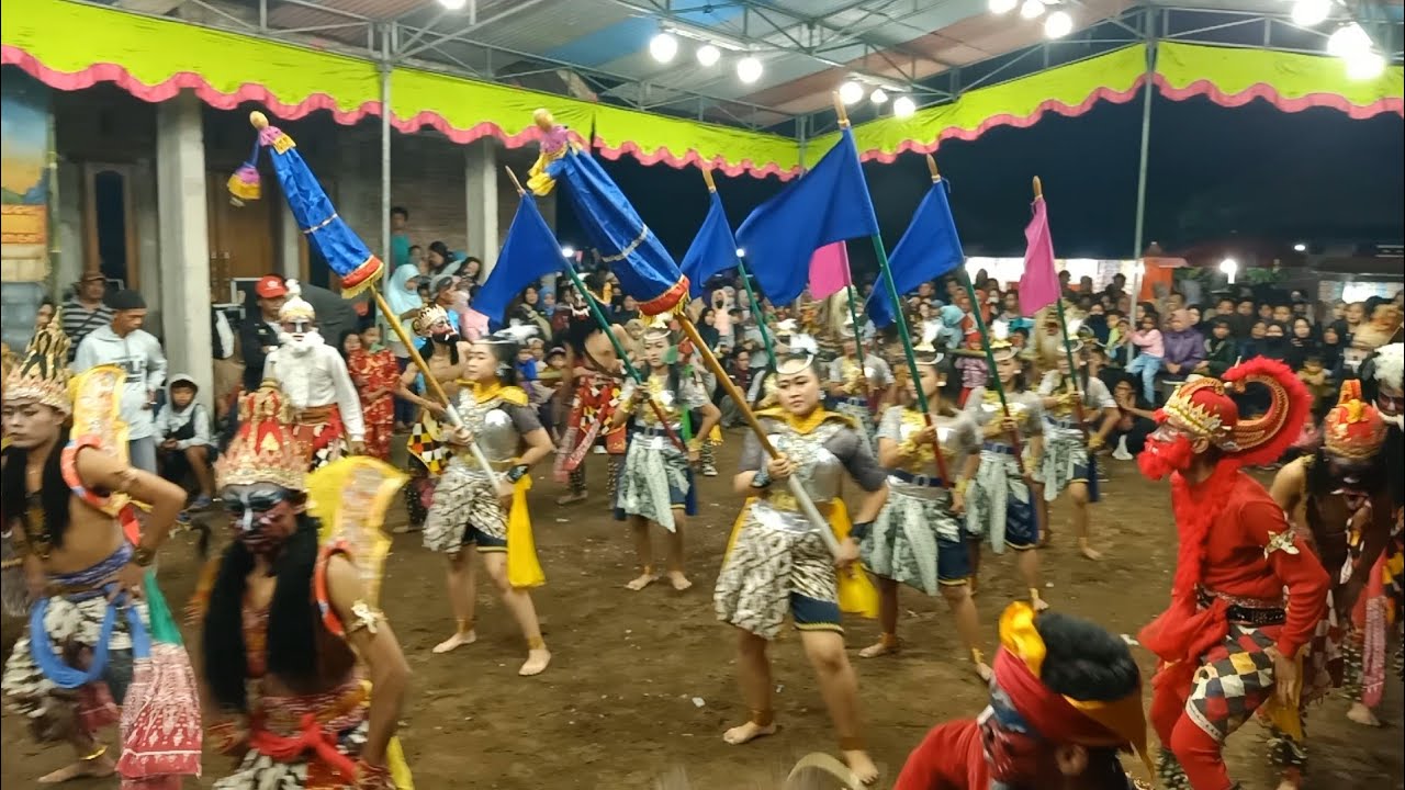 bregodo kesenian campur SURYA MUDA full kesurupan#kesenian#magelang#campurklasik#hiburanrakyat
