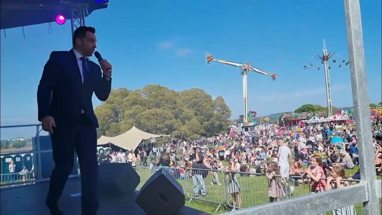 Michael Bublé Exeter Balloons & Tunes Festival YouTube
