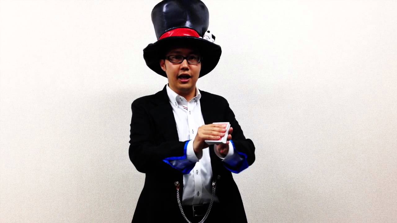 We asked magician Noboru about how to make playing cards last 