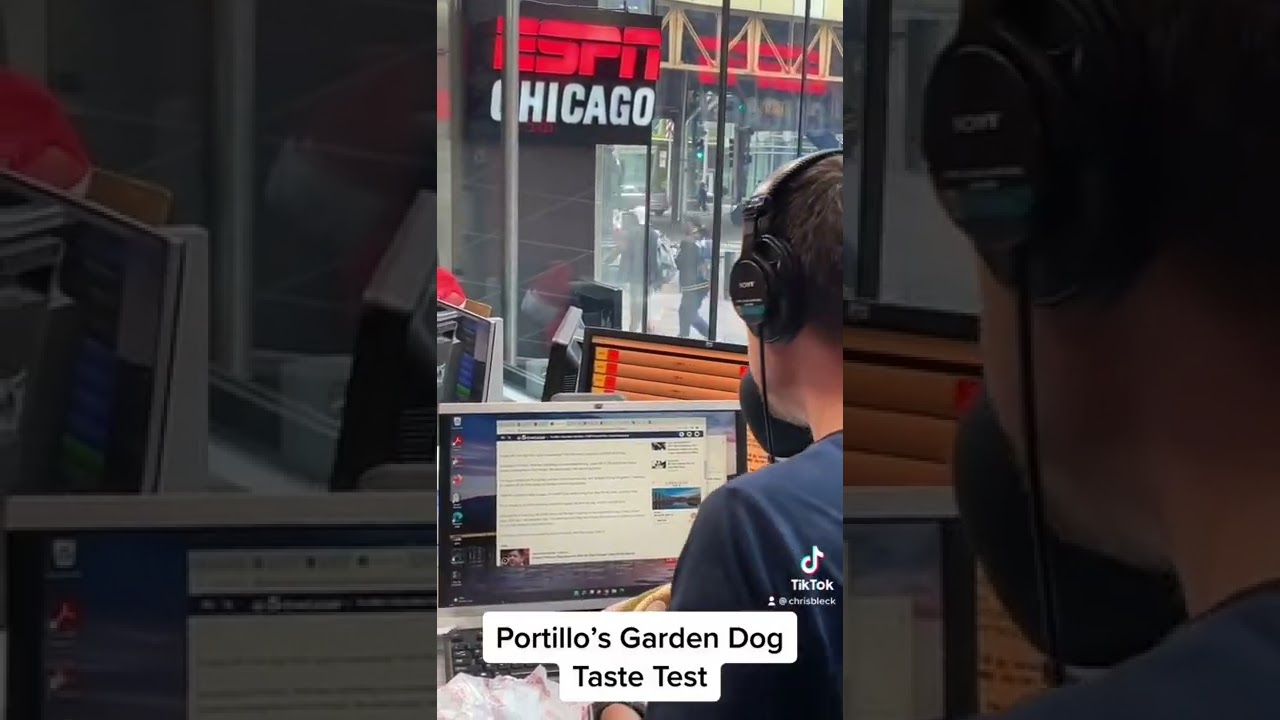 Trying the Garden Dog from Portillo's
