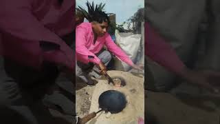 Ham Moti roti banaa rahe hain #blog #madhukar