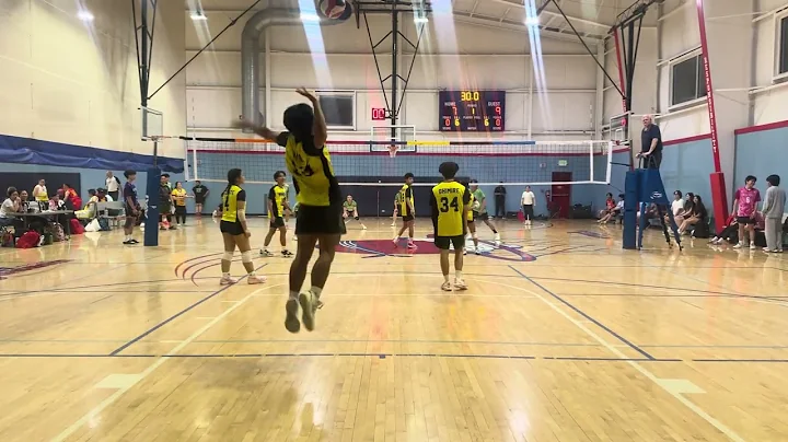 18u pikachu vs smiski 5/10/25