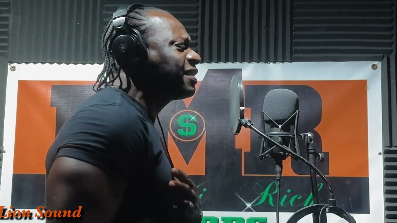 Lukie D - Lock Dem Down - RMR Records Jamaica - YouTube