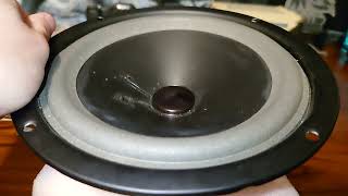 6-½ in-wall woofer excursion
