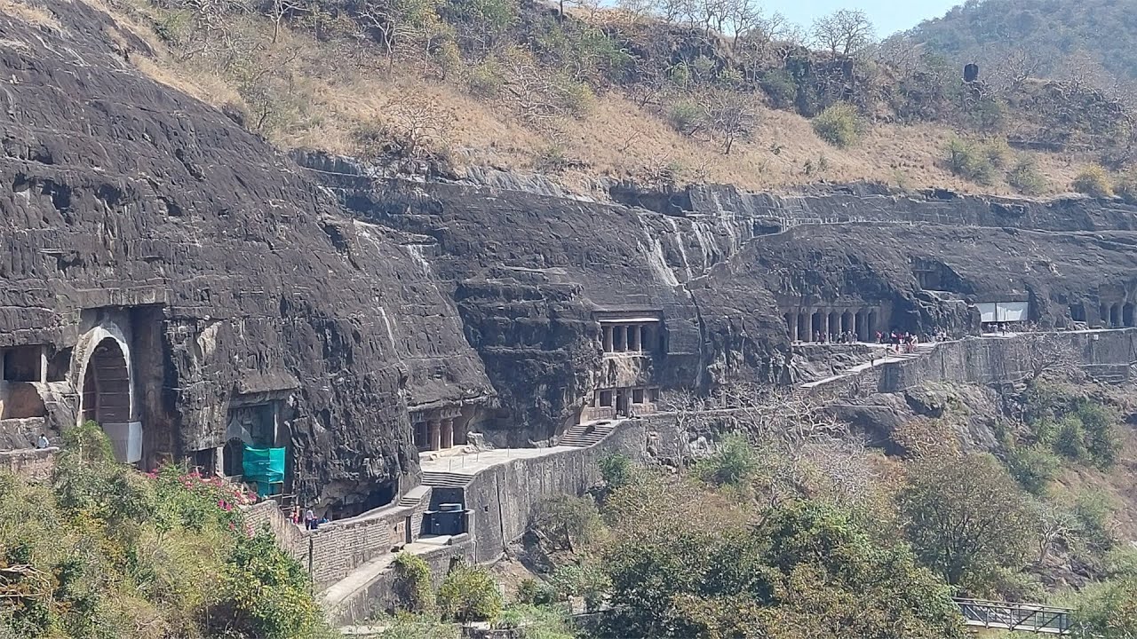 ஆச்சரியம் தரும் அஜந்தா குகை|My Trip to Ajantha Caves Part II|Maya ...