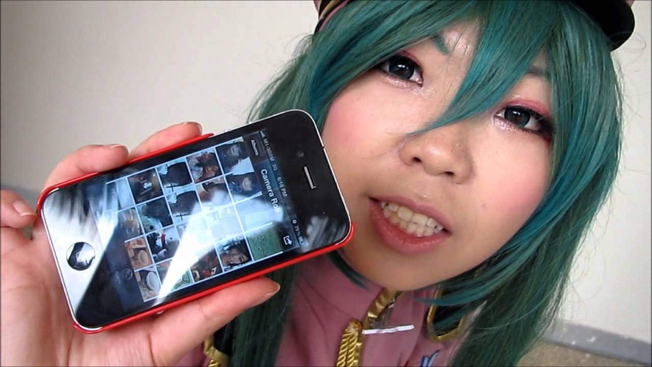 What's inside the bag of a Cosplayer: Inuran
