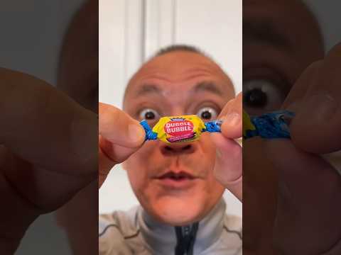 ASMR🍫🍭🍒🍇 アメリカ発祥のダブルバブルガムの味と咀嚼音 #asmr #shorts