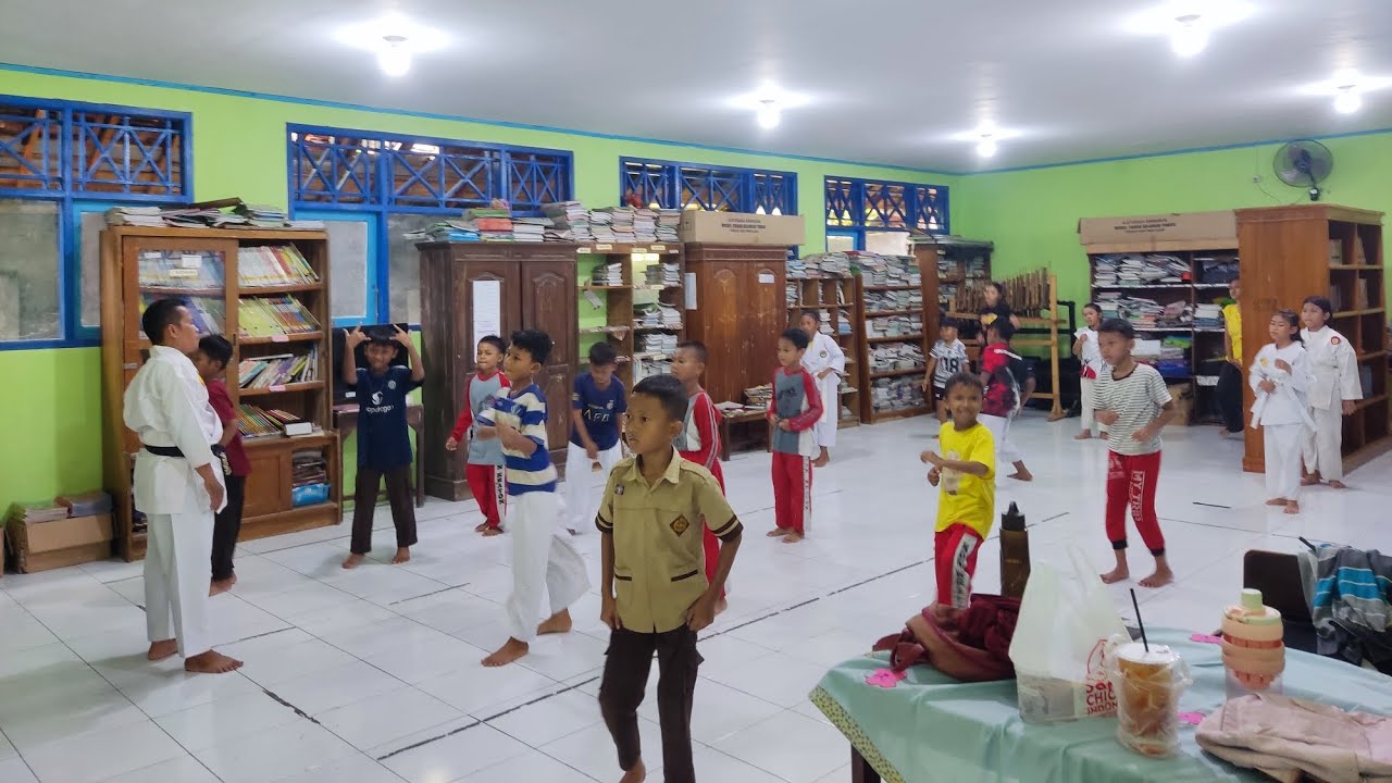 Karate, latihan, upacara, senam, doa pagi, 